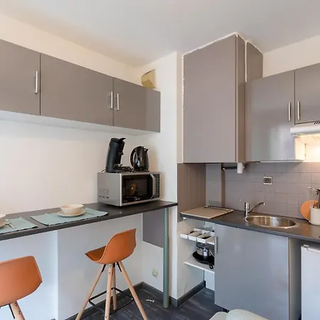 Le Baudis - Grand Avec Coin Nuit Et Parking Apartment