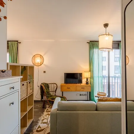 Appartement Le Baudis - Grand Avec Coin Nuit Et Parking